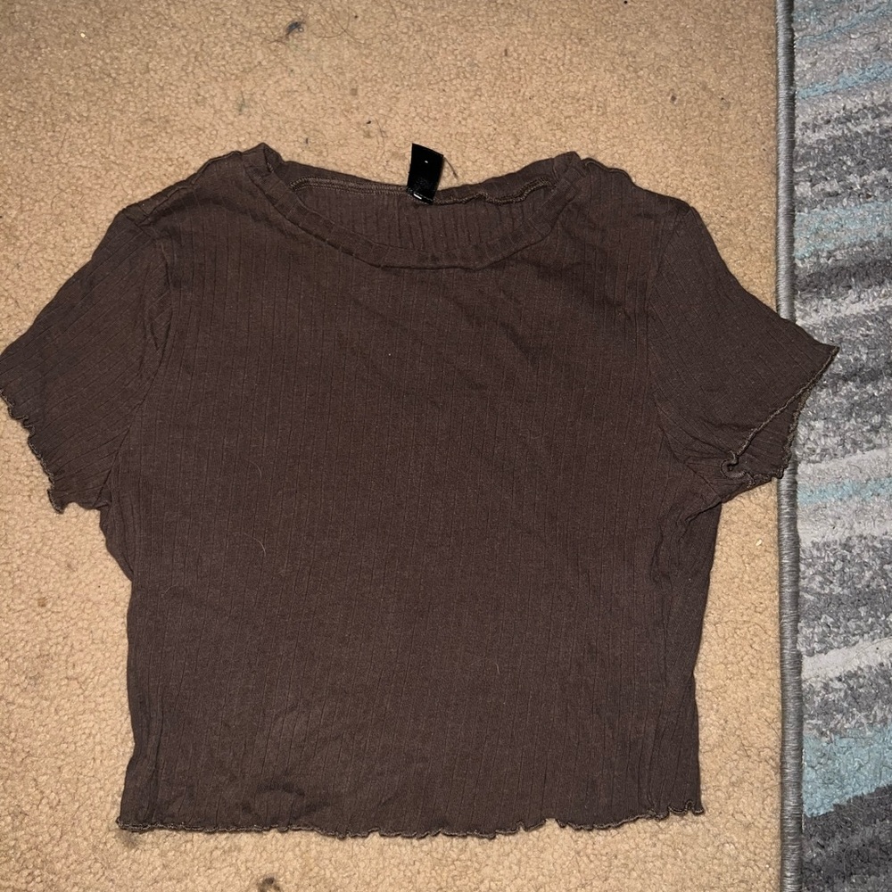 Assorted crop tops - Picture 2 of 3